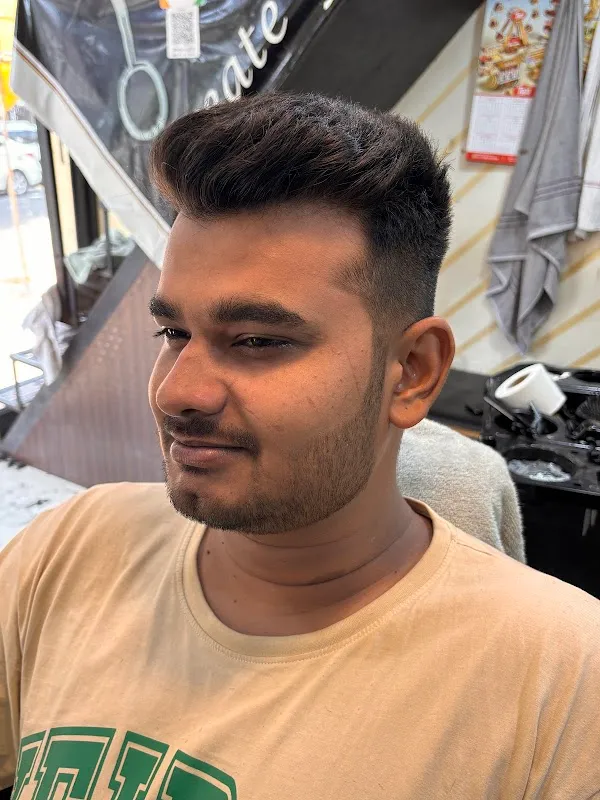 Classy The Unisex Salon & Parlour