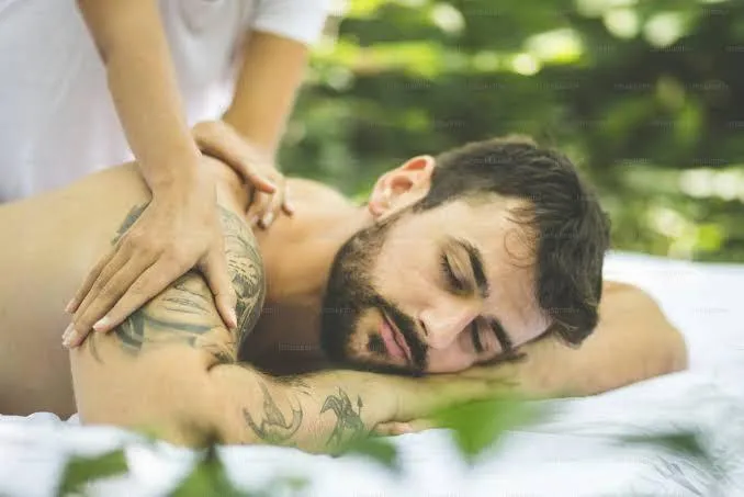 Male to Male Lovely Boys Spa