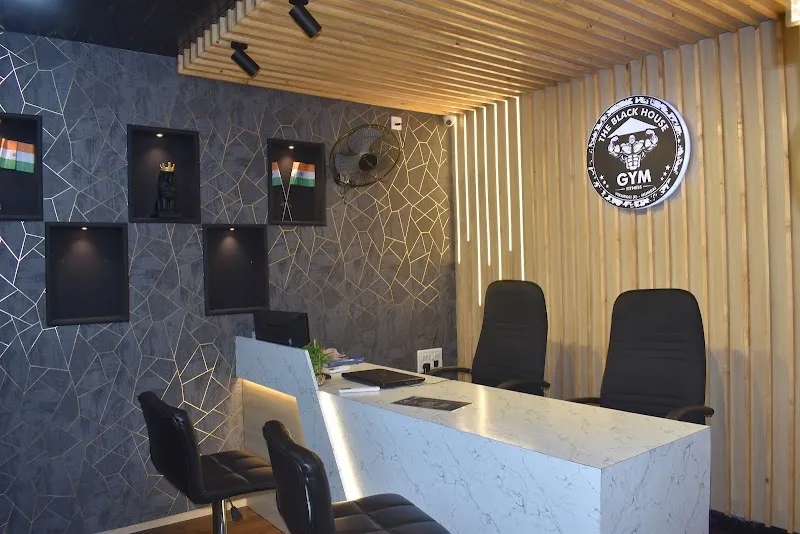 The Black House Gym | Best Gym in Vikhroli East