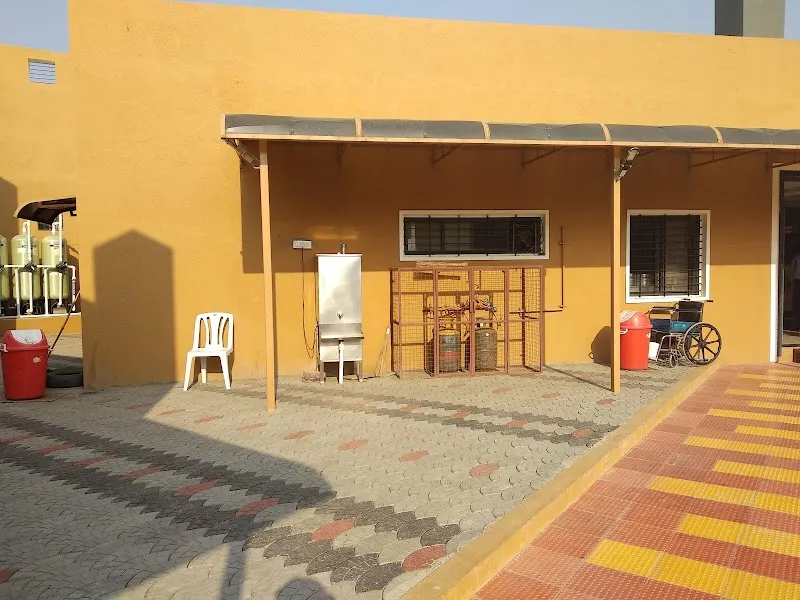 Shri Madhavlal Malpani Yoga And Naturopathy Centre