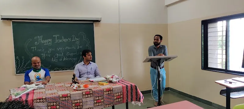 Shri Madhavlal Malpani Yoga And Naturopathy Centre