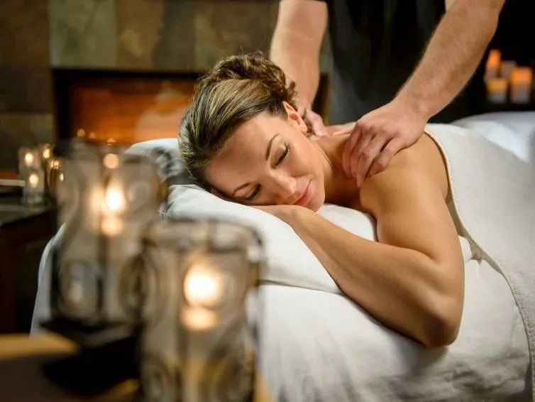 Fuzion Massage Spa Kalkaji | Luxury Spa In Kalkaji