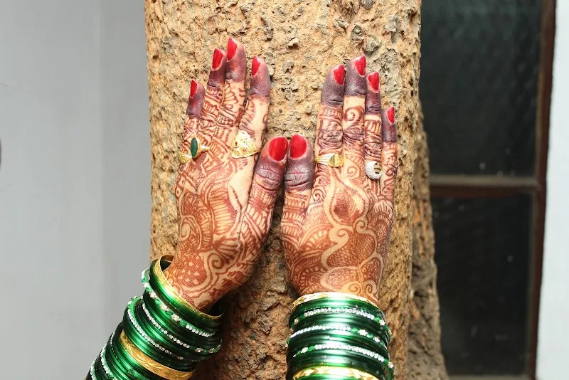 New Yogesh Photo Studio
