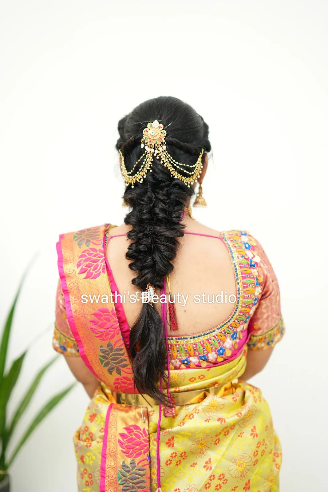 Swathi’s Beauty Studio & Academy