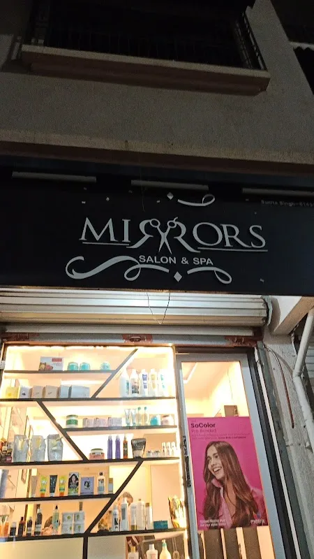 Mirrors the family salon and spa