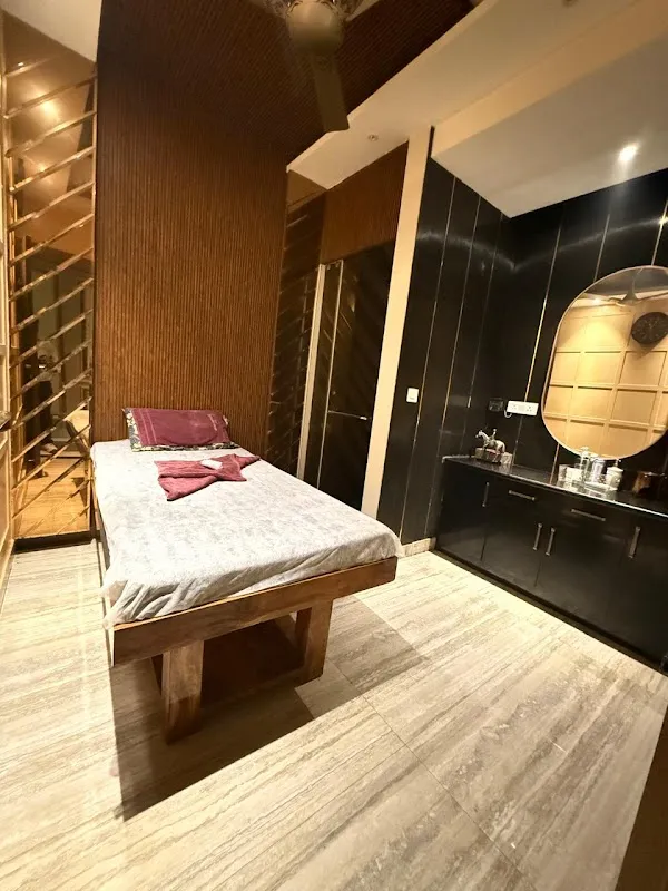 The Wellness Spa Center Rajouri Garden-Massage Center in Rajouri Garden | Spa in Rajouri Garden | Luxury Spa