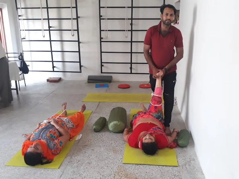 YOGA FIRST