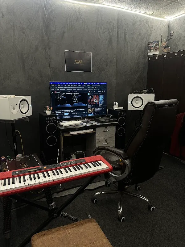 D Studios & Music Institute | Creative Agency