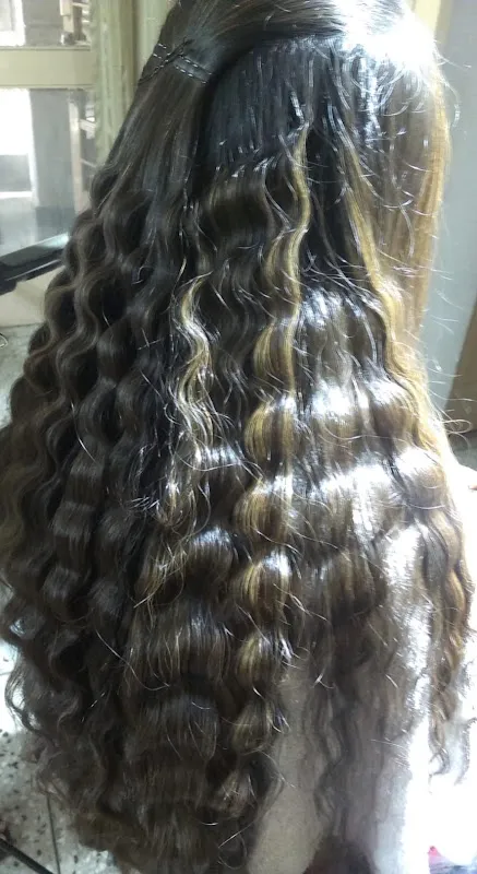 Deeba’s Delhi Girl Hair and Beauty Salon