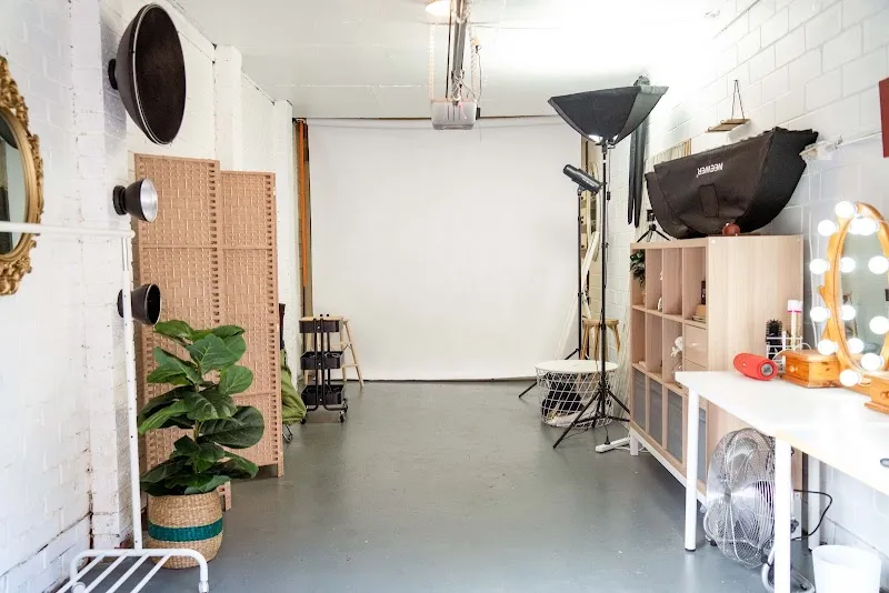 The Garage Photo Studio