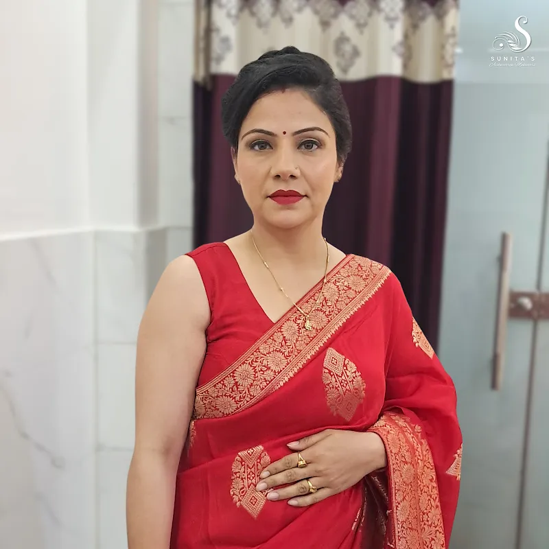 Aishwarrya Makeovers