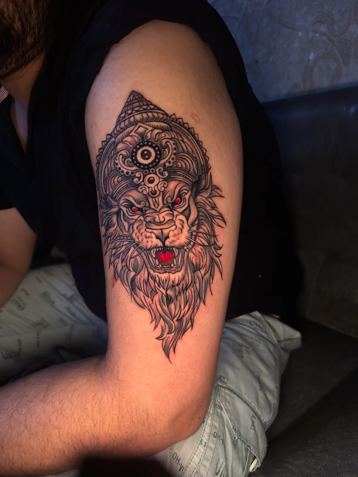 Raj Tattoo Studio & piercing