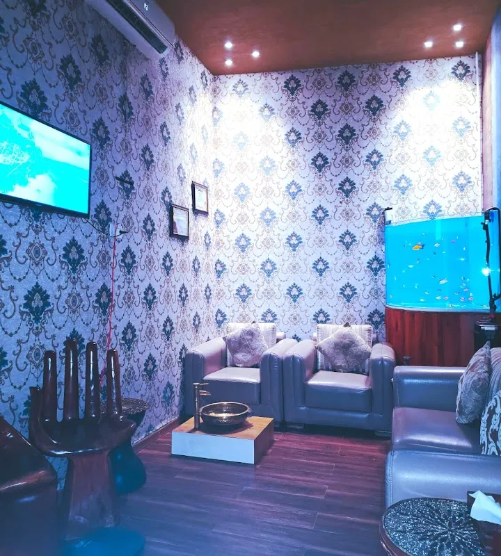 White N Bright Spa & Salon