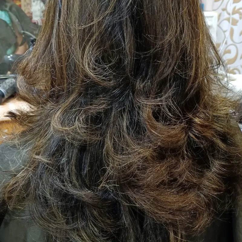 A One Unisex Family Salon