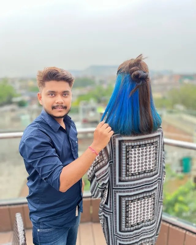The hair lab unisex salon