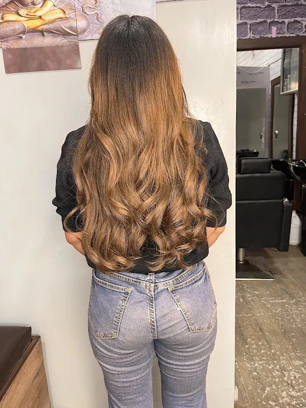 The hair lab unisex salon