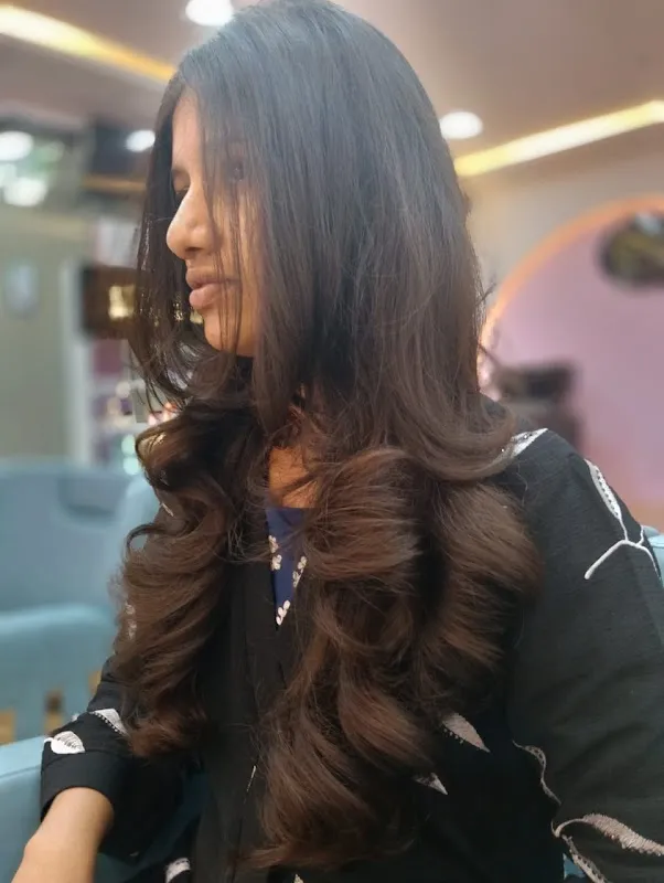 Gravity Unisex Salon
