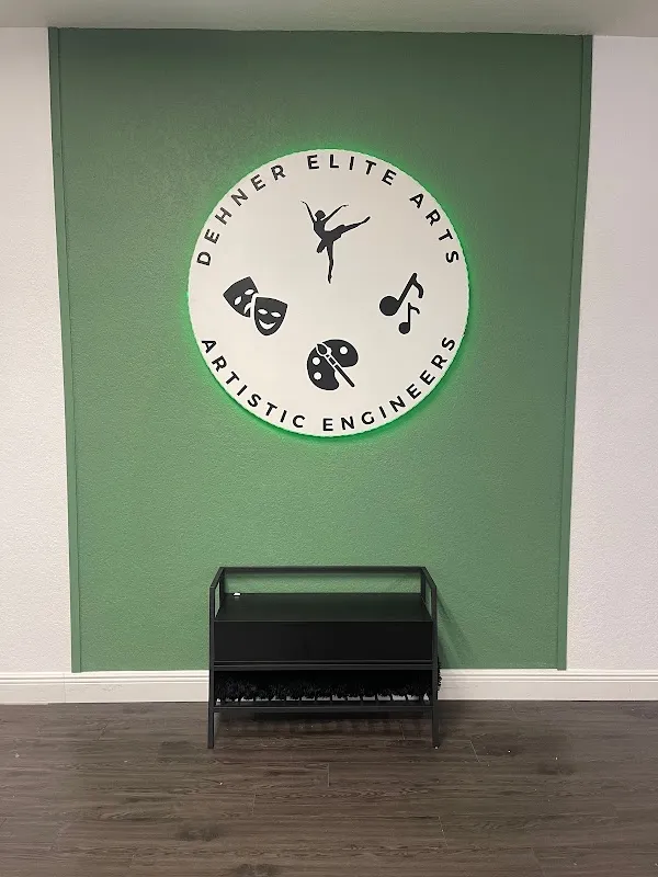 Dehner Elite Arts