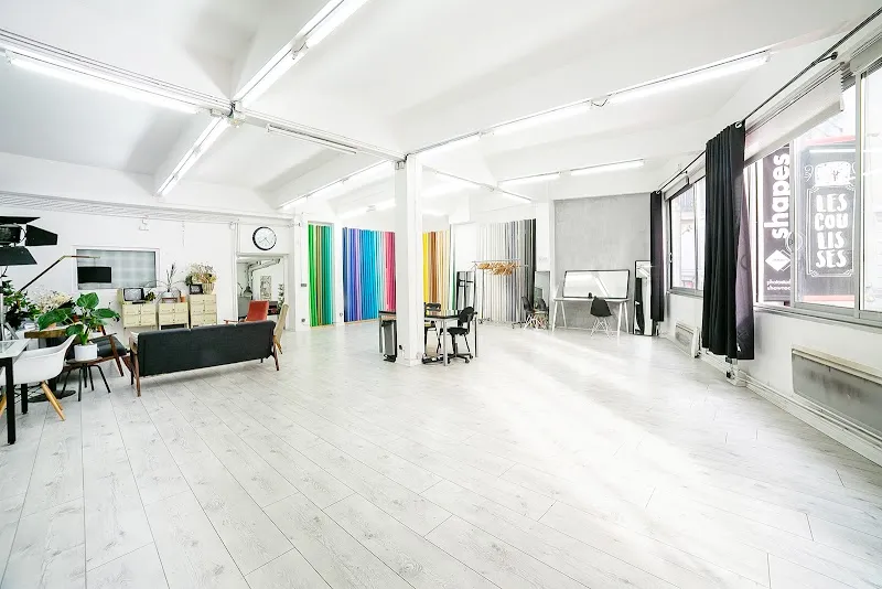 SHAPES Studio
