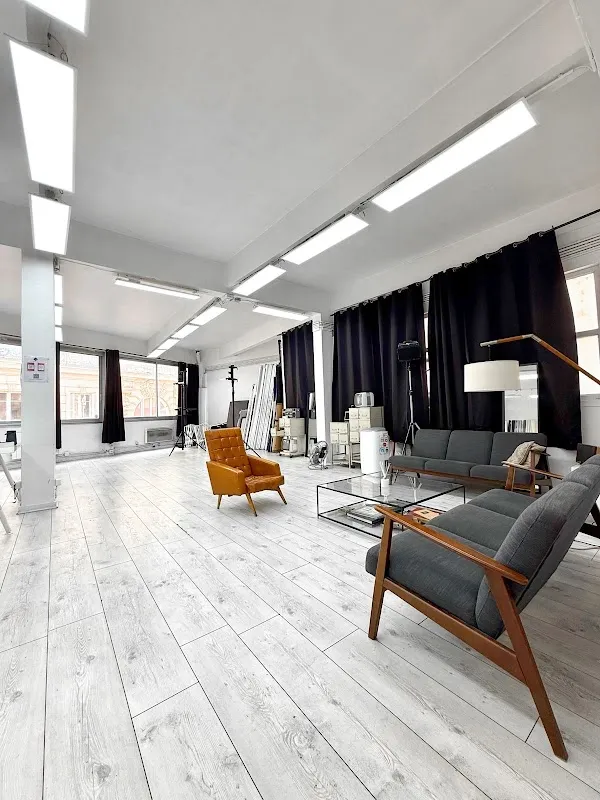 SHAPES Studio
