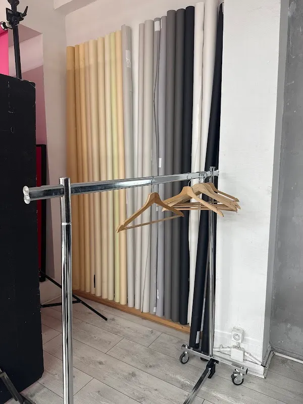 SHAPES Studio