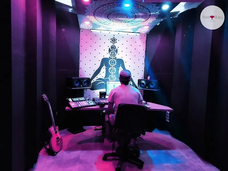 Red Ruby Studio