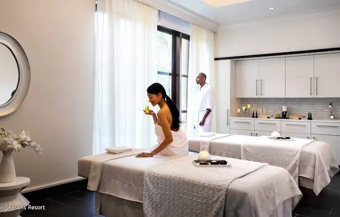 Matteo Luxury Spa Model Town