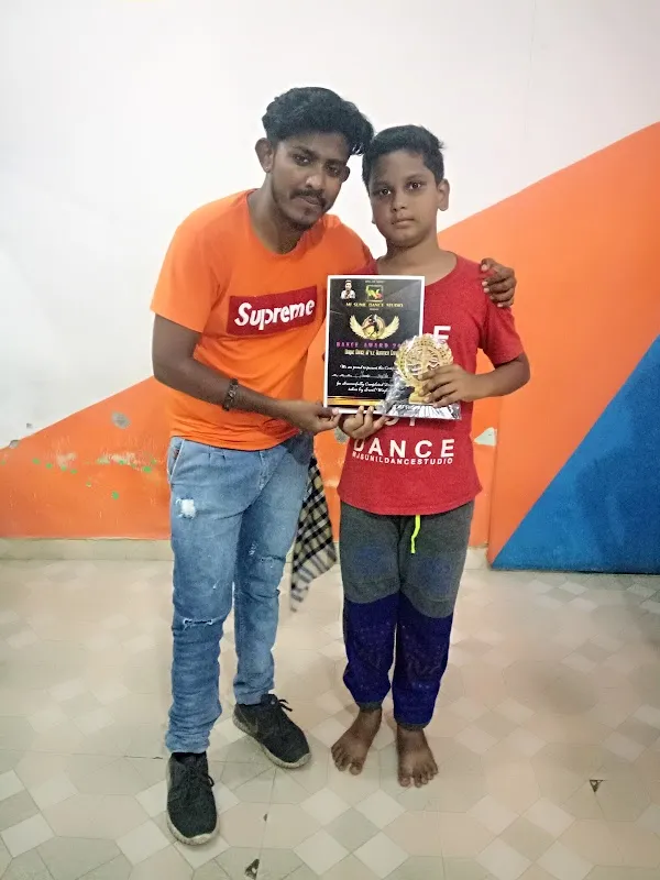 MICHAEL DANCE STUDIO ULHASNAGAR