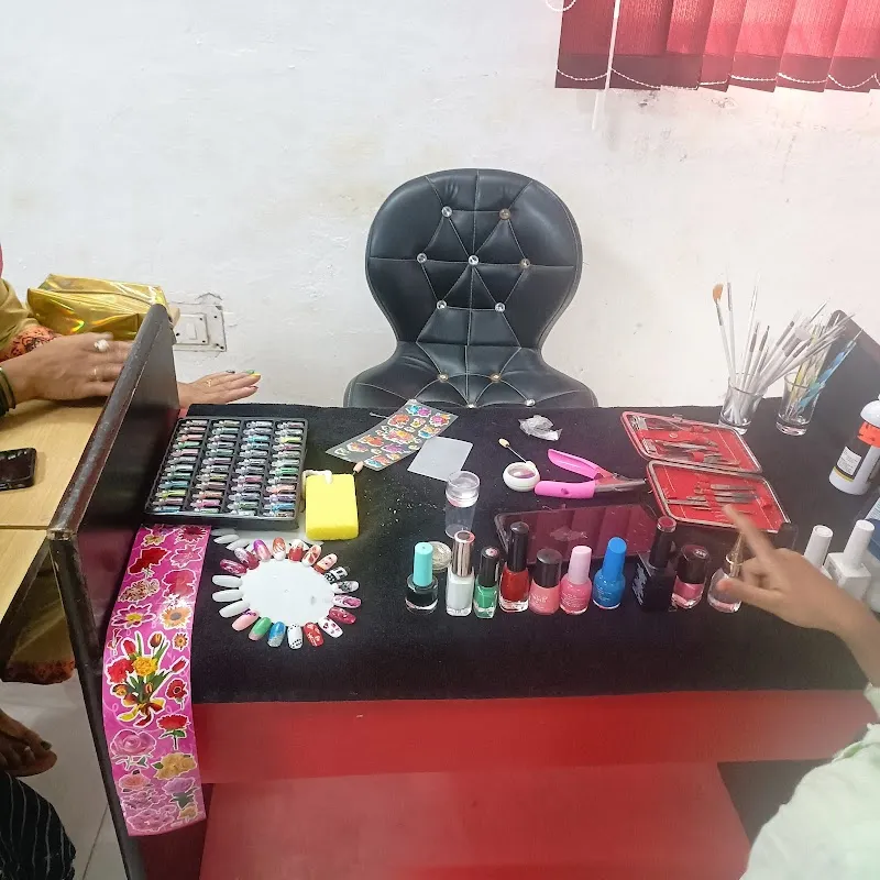 Maina makeup studio and academy beauty salon