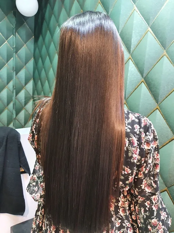 Splendid hair & beauty salon