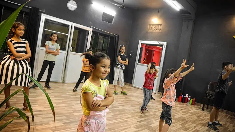 DESIRE DANCE STUDIO