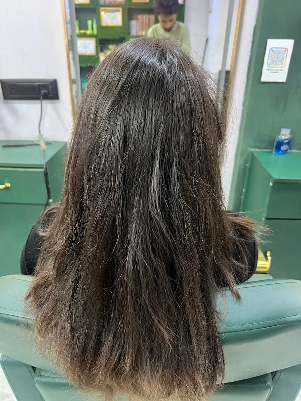 Hairvella unisex salon & Acadmy