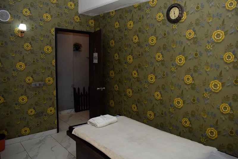 B - One Luxury Spa Model Town