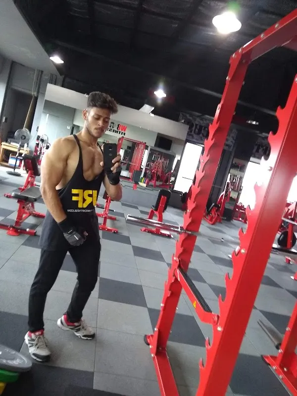 W8 Fitness