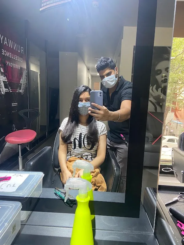 Lakme Salon For Him and Her in Malleshwaram 15th Cross,Bengaluru