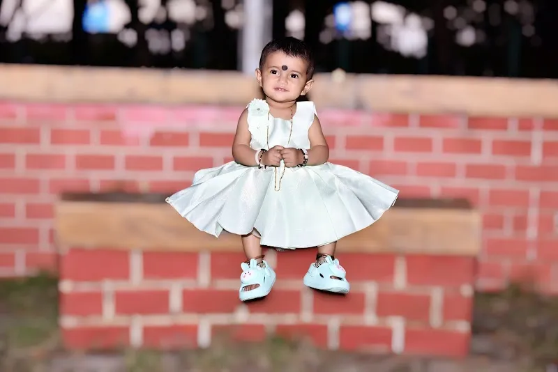 Vikas Photo Studio