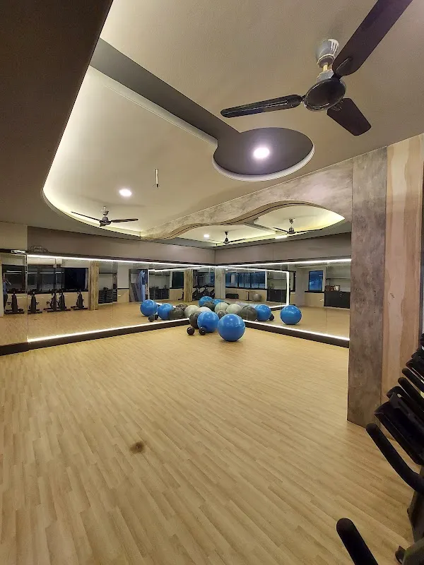 Om Gym Elite Fitness