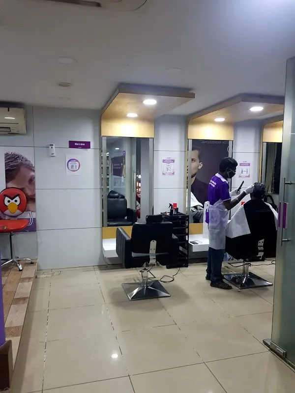 Naturals Signature Salon Rajakilpakkam