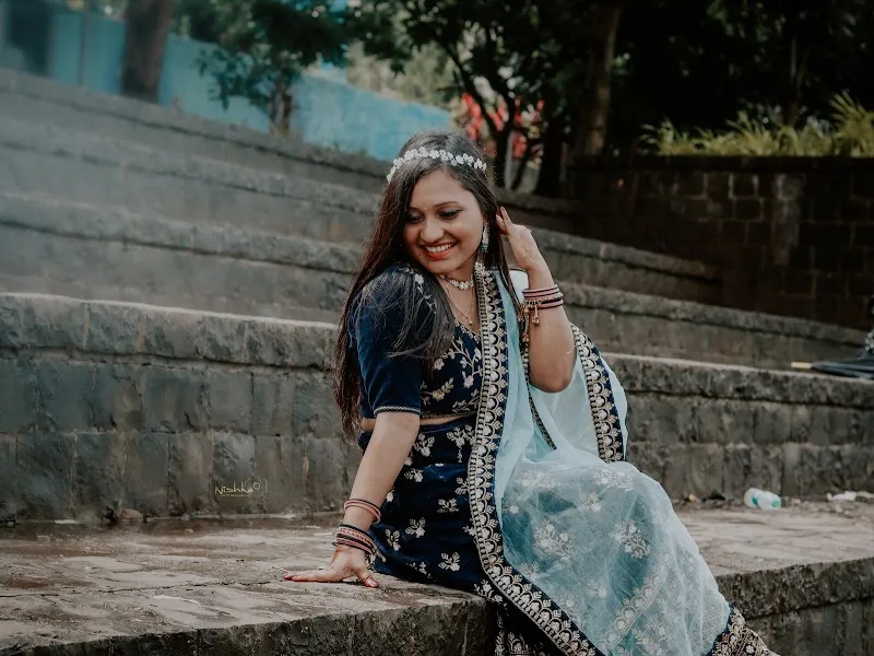NISHKA PHOTOGRAPHY & GIFTING STUDIO