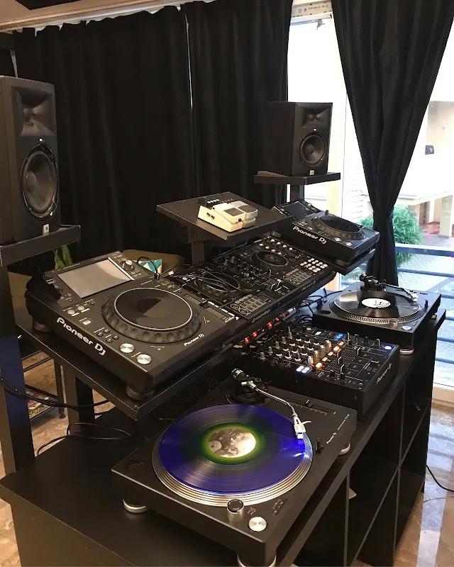 o3 studio (Music Production | Dj Academy | Mixing and Mastering Studio)