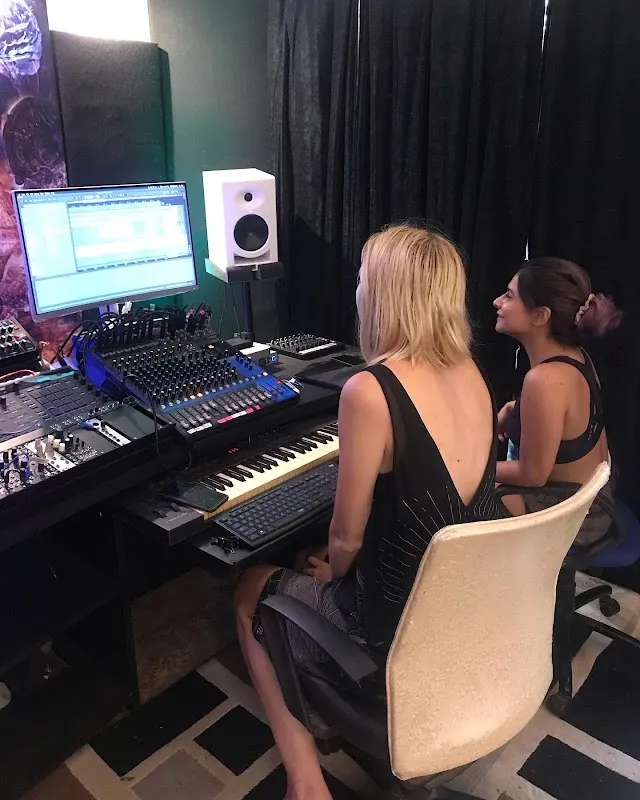 o3 studio (Music Production | Dj Academy | Mixing and Mastering Studio)