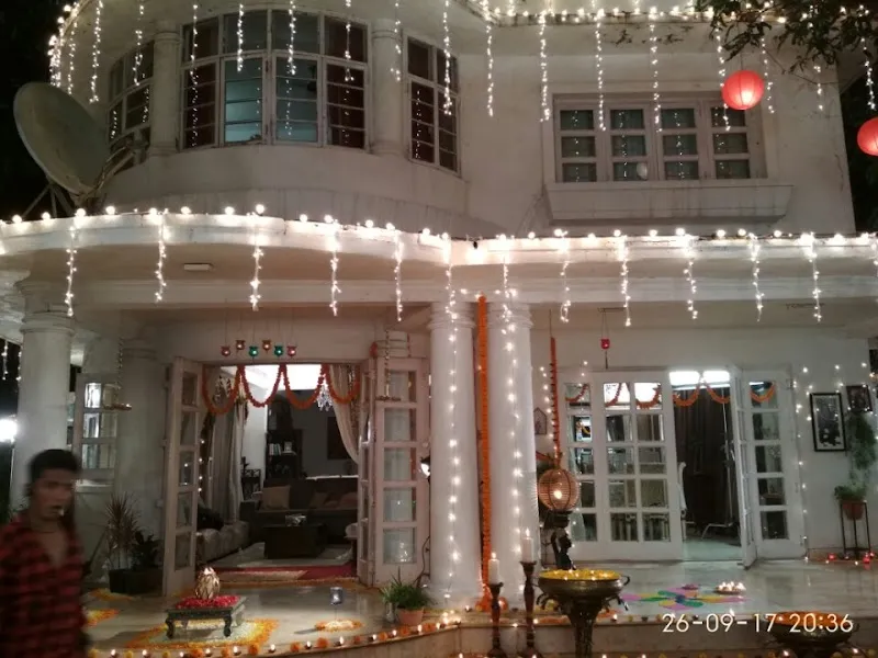 White House Bungalow