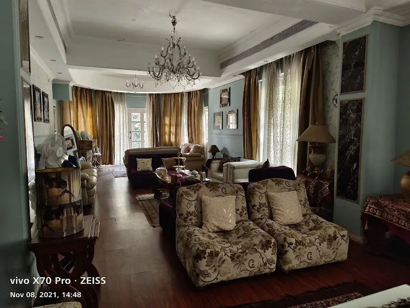 White House Bungalow