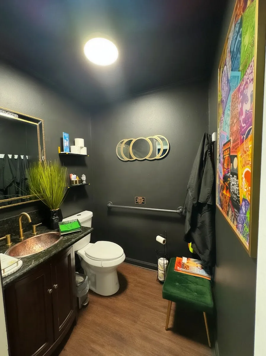 Mood A Beauty Studio