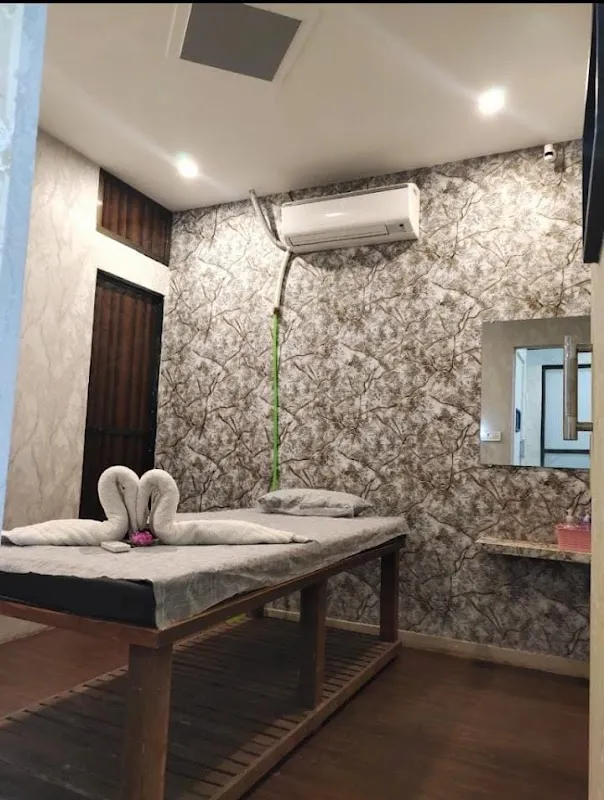 Novelty Luxury Spa in Goregaon West