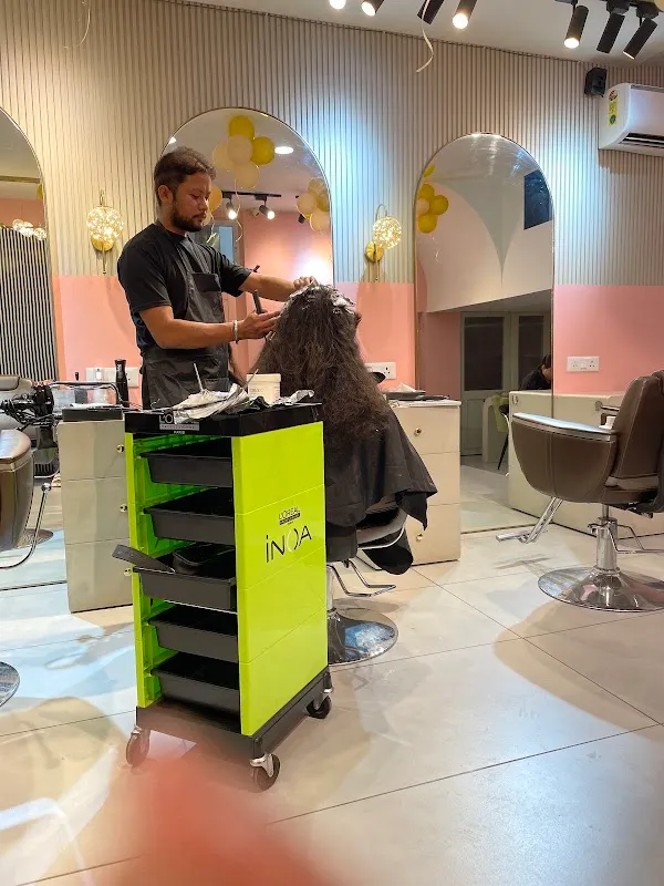Bubbles Salon