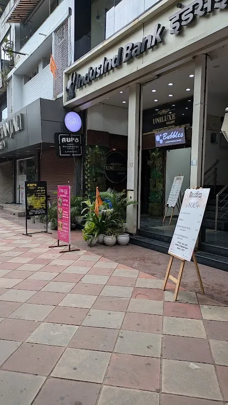Bubbles Salon