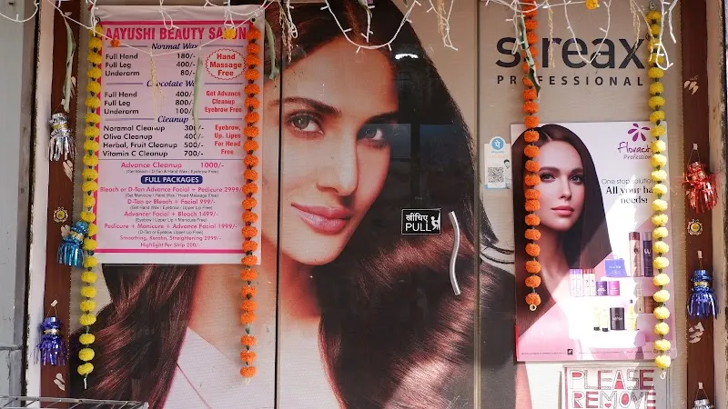 Aayushi Beauty Salon