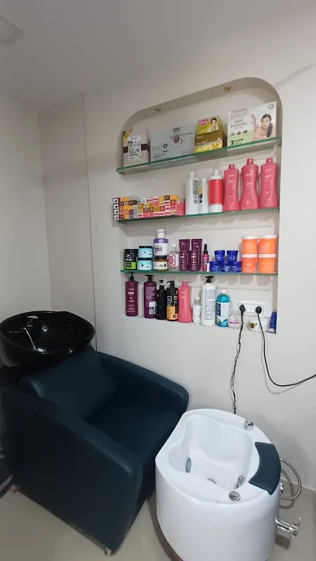 Lalitas Hair & Beauty salon | Beauty Salon In Thane | Hairdresser in Thane