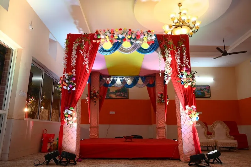 Rajdhani Digital Photo Studio